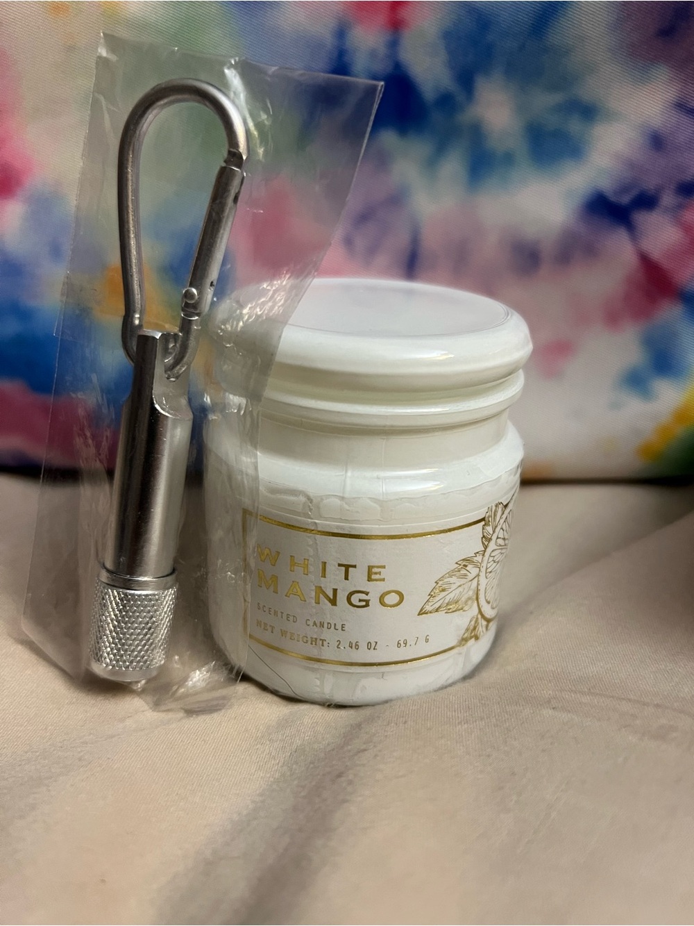 NEW🔦Mini Portable Clip Flashlight & 🕯️ White Mango Candle